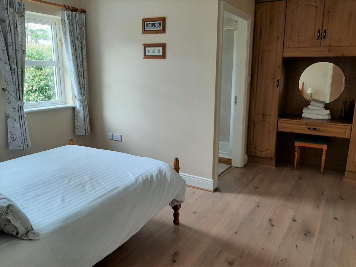 Abhainn Ri Cottages Blessington Buitenkant foto