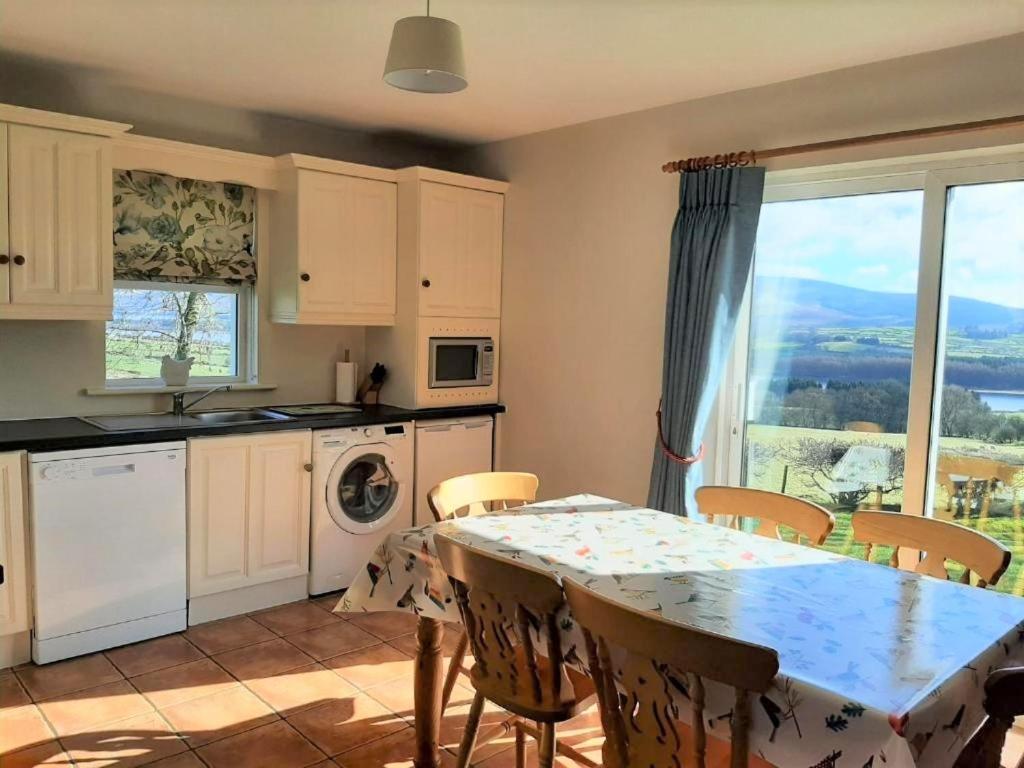Abhainn Ri Cottages Blessington Buitenkant foto