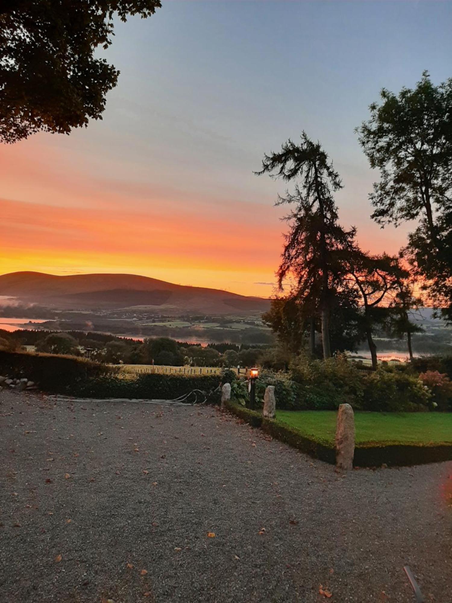 Abhainn Ri Cottages Blessington Buitenkant foto
