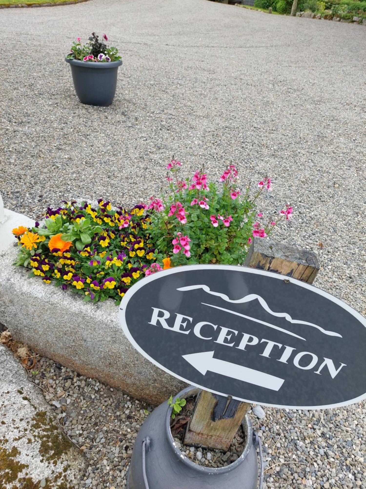 Abhainn Ri Cottages Blessington Buitenkant foto